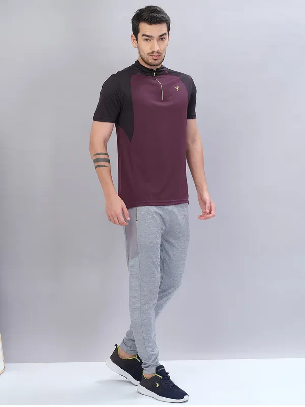 Thumb 4